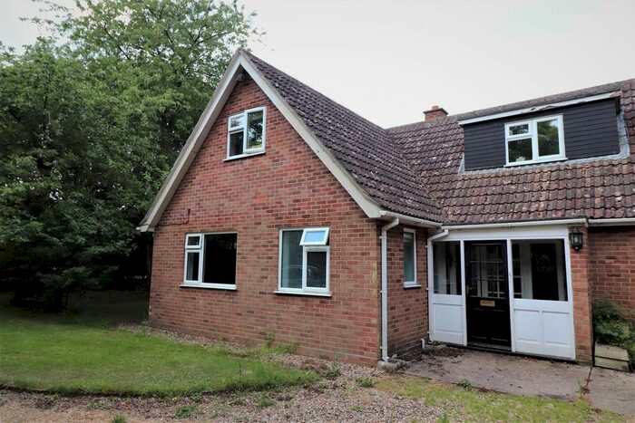 1 Bedroom Maisonette To Rent In Calais Street, Boxford, Sudbury, Suffolk, CO10