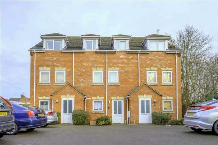 2 Bedroom Apartment To Rent In Carey Street, Kettering, Kettering, NN16