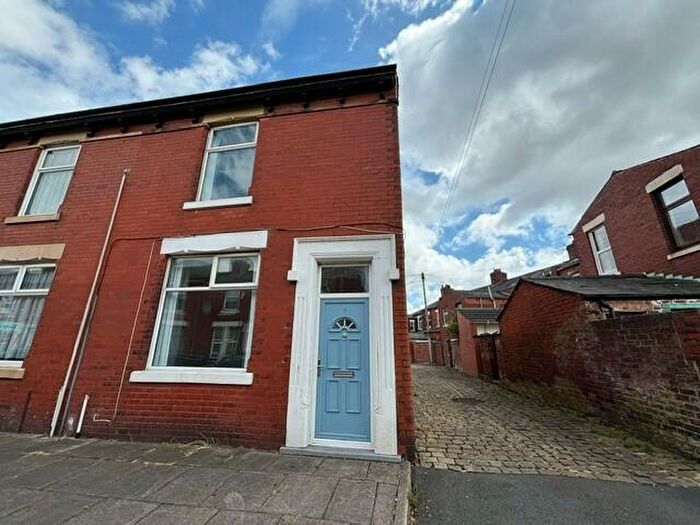 3 Bedroom End Of Terrace House To Rent In Lowther Street, Ashton-on-Ribble, PR2