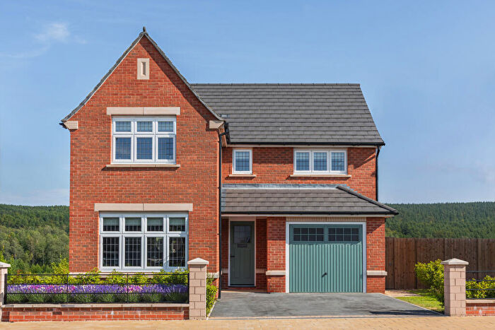 4 Bedroom Detached House For Sale In Round Hill Gardens Congleton, CW12