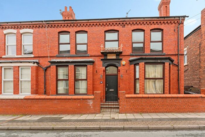 4 Bedroom Semi Detached House For Sale In Haddon Road, Birkenhead, CH42