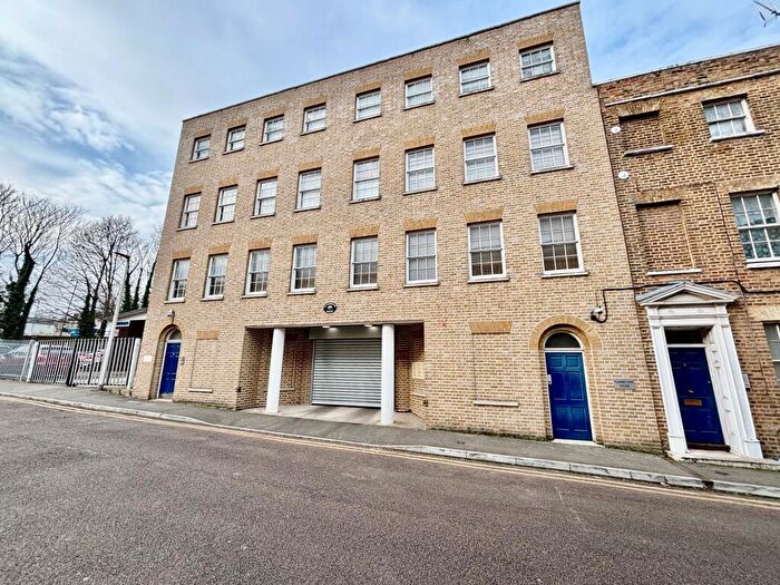 Flat To Rent In Union Street, Rochester, ME1