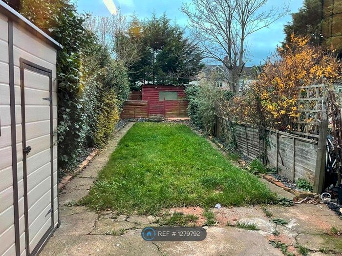 4 Bedroom Terraced House To Rent In St. Stephens Road, Enfield EN3