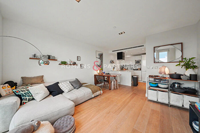 1 Bedroom Apartment To Rent In Avantgarde Tower, Shoreditch, E1