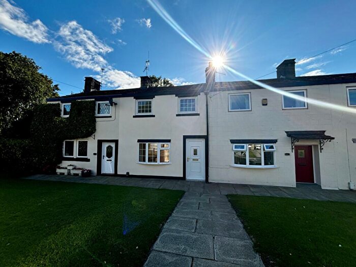 2 Bedroom House To Rent In Heyhead Street, Brierfield, BB9