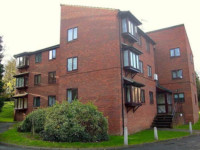 2 Bedroom Flat To Rent In Ashurst Close, Anerley, SE20