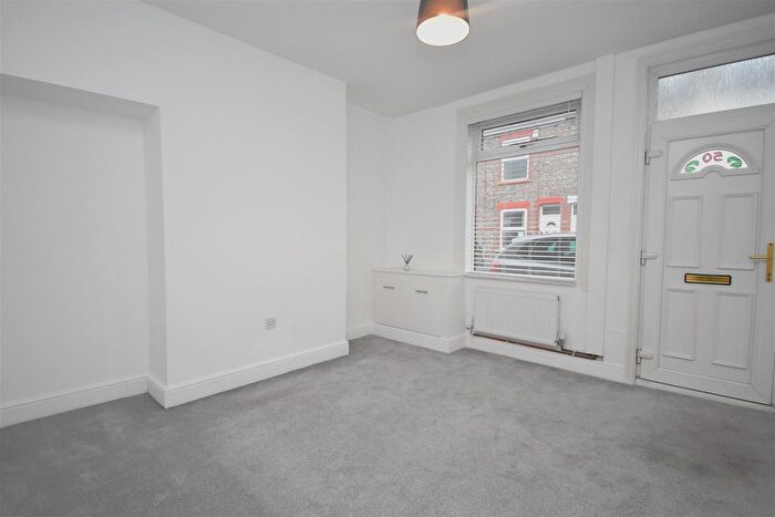 2 Bedroom Terraced House To Rent In Kitchener Street, York, YO31