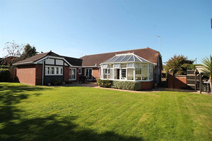 3 Bedroom Detached Bungalow For Sale In Middle Drive, Darras Hall, Ponteland, Newcastle Upon Tyne, NE20