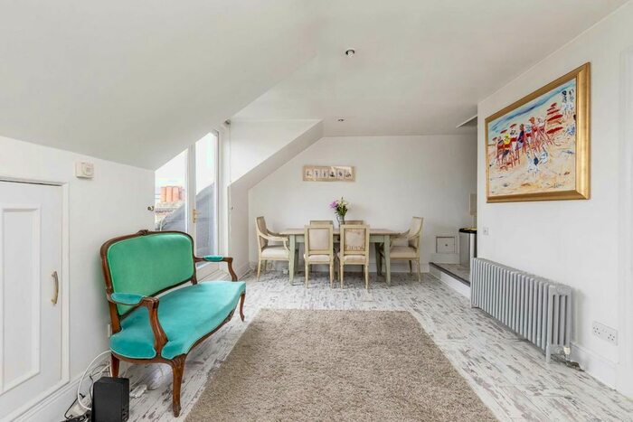 1 Bedroom Flat To Rent In St. Quintin Avenue, London, W10