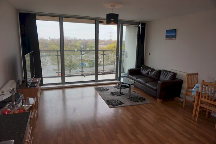 1 Bedroom Flat To Rent In Highbridge Road, Barking, London, IG11