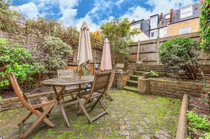 4 Bedroom Terraced House To Rent In Broughton Road, Fulham, SW6