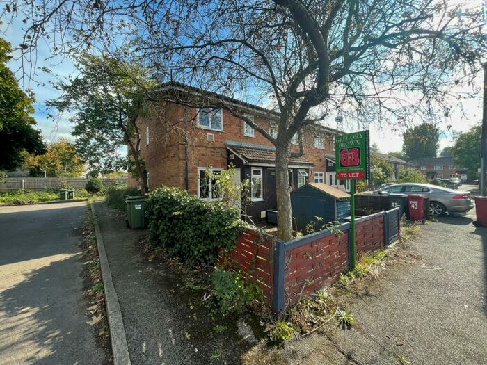 1 Bedroom Terraced House To Rent In Meadowbrook Close, Colnbrook, Slough, SL3