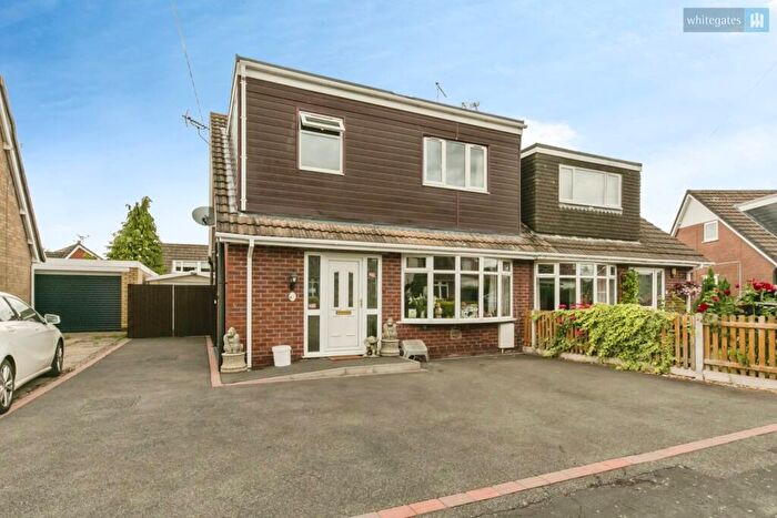 3 Bedroom Bungalow For Sale In Ashcroft Avenue, Shavington, Crewe, Cheshire, CW2