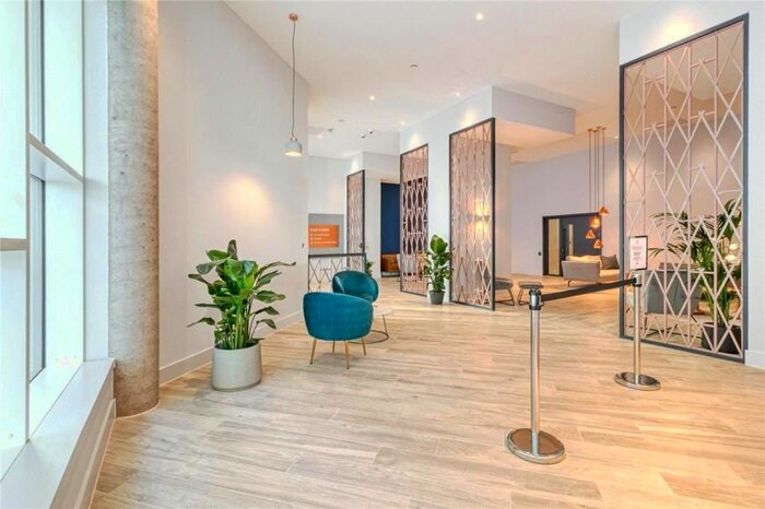 1 Bedroom Flat To Rent In Daneland Walk, London N17