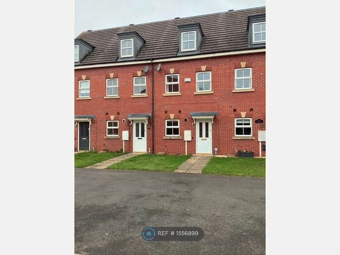 3 Bedroom Terraced House To Rent In Aqua Place, Rugby, CV21
