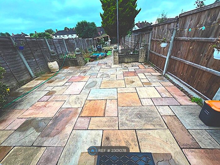3 Bedroom End Of Terrace House To Rent In South Park Road, Maidstone, ME15
