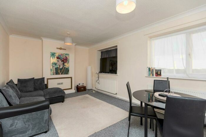 2 Bedroom Apartment To Rent In Wakefield Road, Swillington, Leeds, LS26