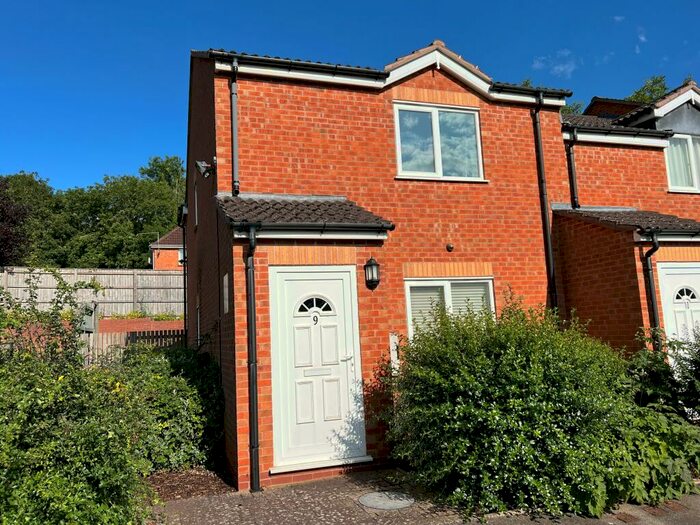 1 Bedroom Maisonette To Rent In Well Close, Redditch, B97