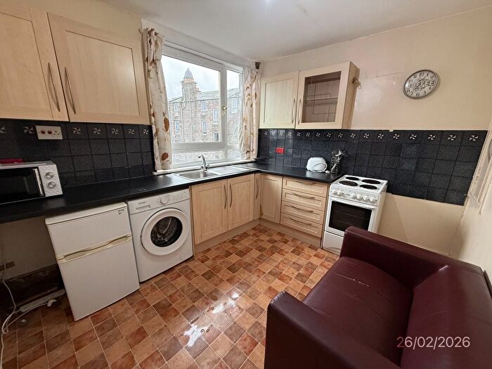 1 Bedroom Flat To Rent In Baker Street, Top Floor Left, Aberdeen, AB25