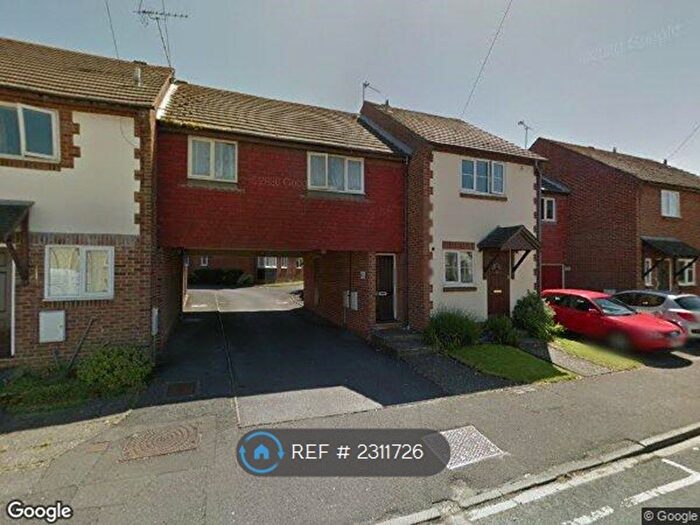 2 Bedroom Flat To Rent In Upper Bognor Road, West Sussex, PO21