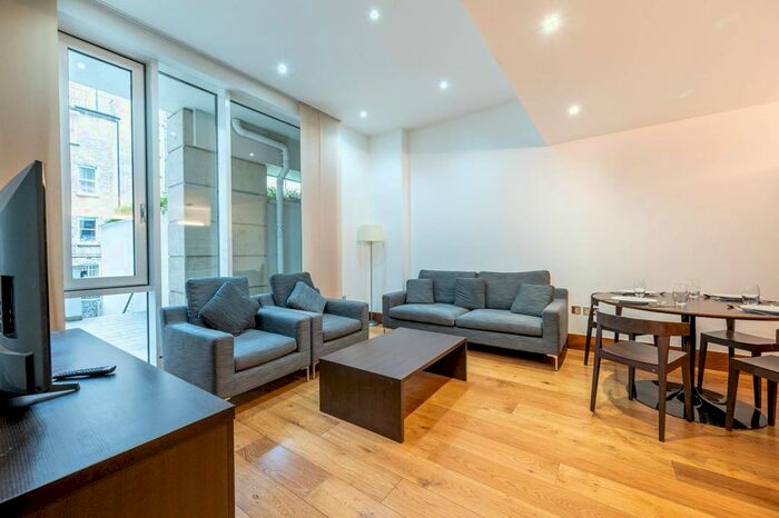 1 Bedroom Flat To Rent In Baker Street, Marylebone, London, NW1