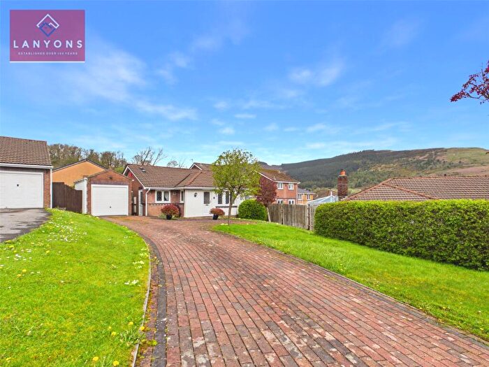 2 Bedroom Bungalow For Sale In Dinam Park, Ton Pentre, Pentre, Rhondda Cynon Taf, CF41
