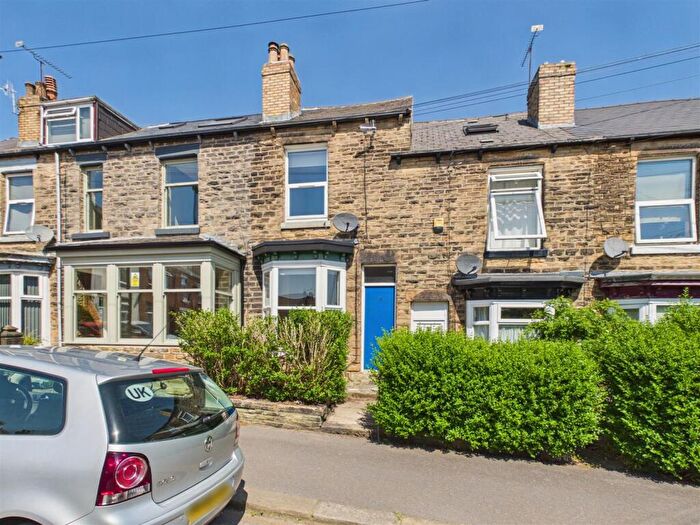 3 Bedroom Terraced House For Sale In Hands Road, Sheffield, S10