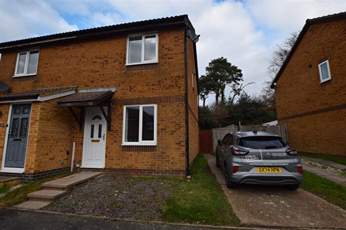 2 Bedroom Semi Detached House To Rent In Fairfield Road, St. Leonards-On-Sea, TN37