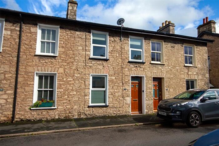 2 Bedroom Terraced House For Sale In Park Street, Kendal, LA9