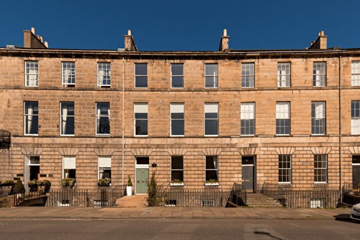 4 Bedroom Town House For Sale In Abercromby Place, Edinburgh, EH3