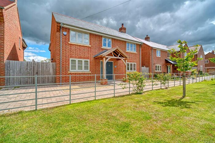 4 Bedroom Detached House For Sale In The Causeway, Hazelbury Bryan, Sturminster Newton, DT10