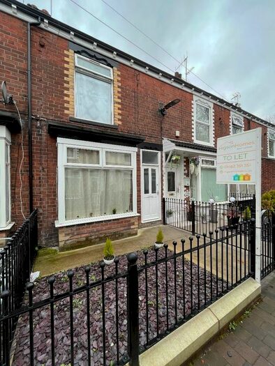 2 Bedroom Terraced House To Rent In Linden Grove, Folkestone Street, Hull, HU5
