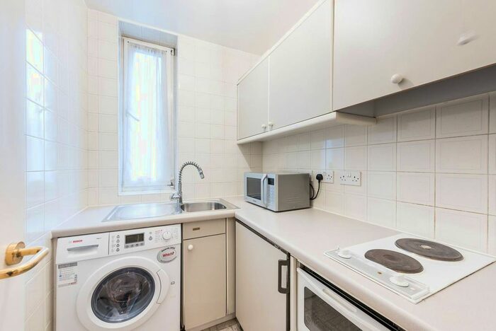 1 Bedroom Flat To Rent In Sloane Avenue, Chelsea, London, SW3