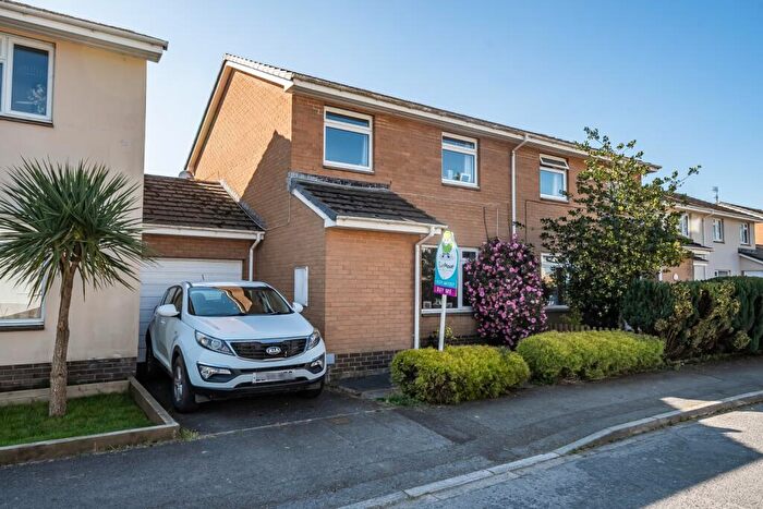 3 Bedroom Semi-Detached House For Sale In Westaway Close, Barnstaple, Devon, EX31