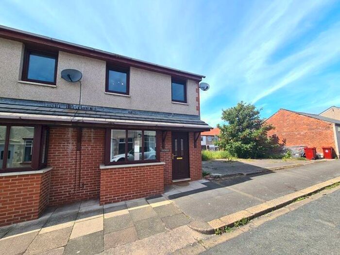 3 Bedroom Semi-Detached House To Rent In Oakwood, Dominion Street, Walney Island, Barrow, LA14