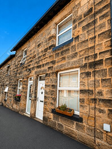 2 Bedroom Terraced House To Rent In Albion Street, Otley, LS21