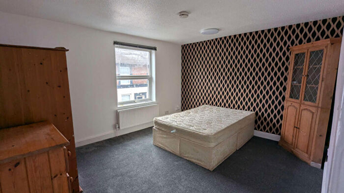 Studio To Rent In Castle Street, Town Centre, Luton, LU1