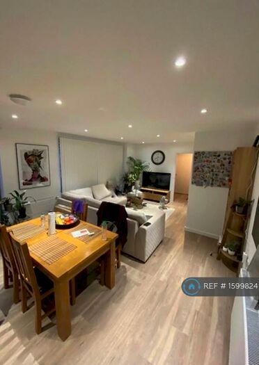 2 Bedroom Maisonette To Rent In Edwin Street, London, E16