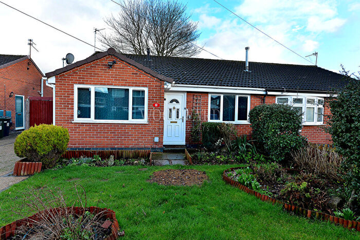 2 Bedroom Detached Bungalow For Sale In Holderness Close, Stenson Fields, DE24