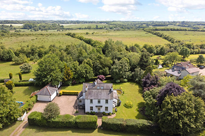 4 Bedroom Detached House For Sale In East End Green, Hertford, SG14