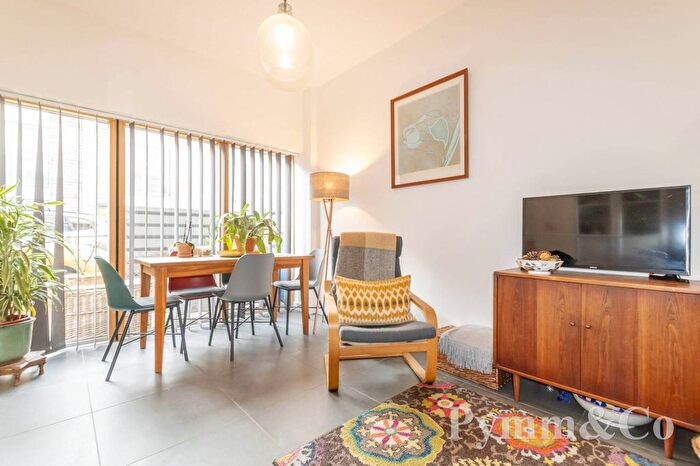 3 Bedroom Town House For Sale In Calvert Street, Norwich, NR3