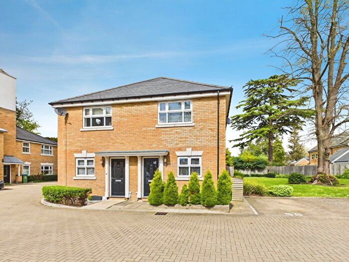 2 Bedroom Semi-Detached House For Sale In Timms Close, Horsham, RH12