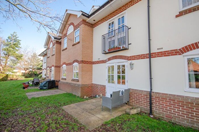 1 Bedroom Flat For Sale In Woodland Court, Partridge Drive, Downend, Bristol, BS16