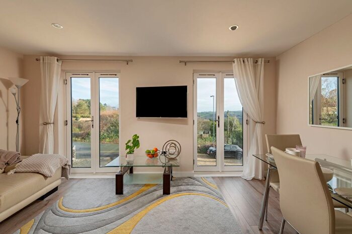 2 Bedroom Flat For Sale In Crowthers, Dartmouth Hilltops, Dartmouth, TQ6