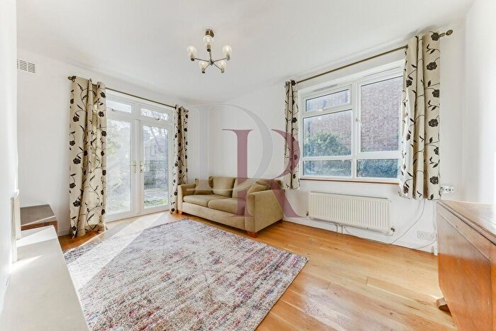 1 Bedroom Flat To Rent In Gate House, Southgate Grove, De Beauvoir, N1