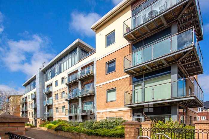 2 Bedroom Apartment To Rent In Grove Park Oval, Gosforth, Newcastle Upon Tyne, Tyne And Wear, NE3