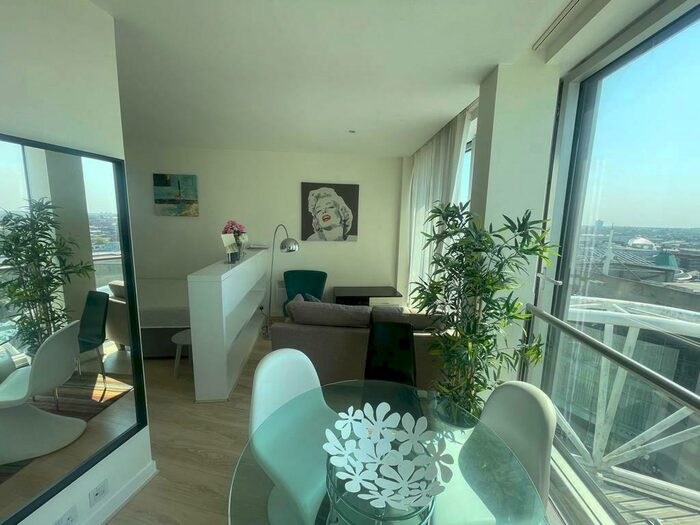 1 Bedroom Apartment To Rent In New Street, Birmingham, B2