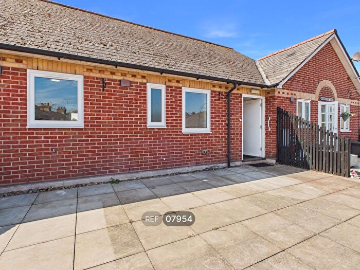 2 Bedroom Flat To Rent In Wellington Street, Ipswich, IP1