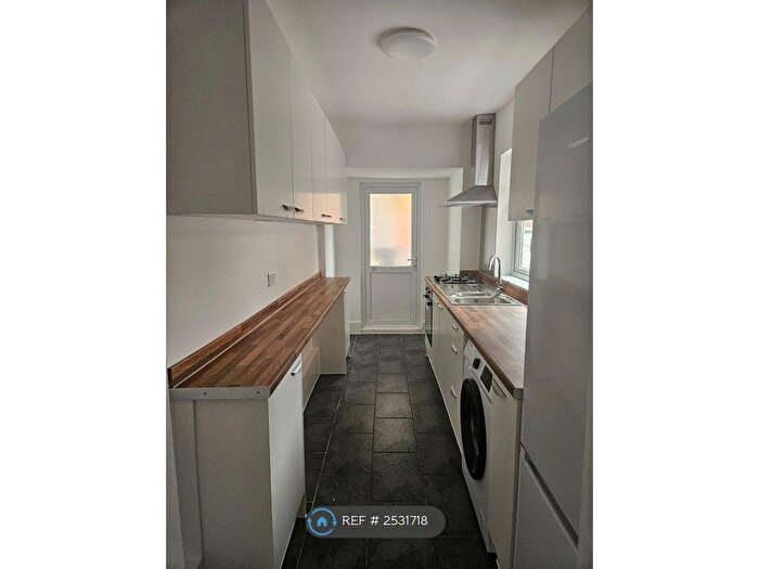 2 Bedroom Terraced House To Rent In Luther Street, Leicester, LE3