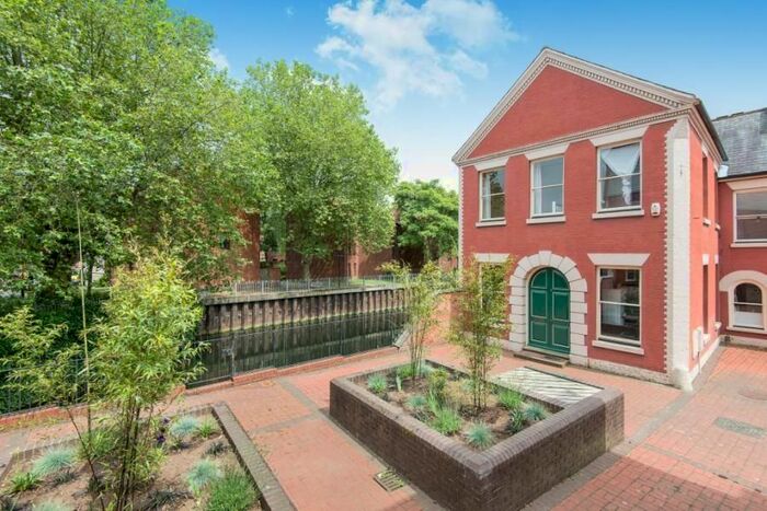 2 Bedroom Flat To Rent In Anchor Quay, Norwich, NR3